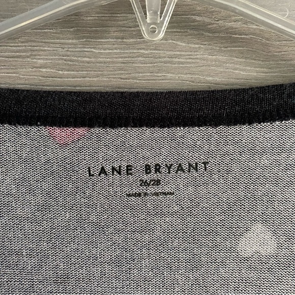 FOR BUNDLES Lane Bryant Relaxed Scoop Neck Sweatshirt 26/28 - Picture 3 of 9